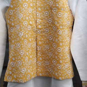 Nazranaa - the Nehru vests that matched the lucknowi thread-work of the groom. - Bridal Near Me - Iselin, New Jersey Nazranaa - the Nehru vests that matched the lucknowi thread-work of the groom. - Bridal Near Me - Iselin, New Jersey