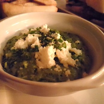 Earls Kitchen + Bar - Warm Spinach + Three Cheese Dip - Canadian (New) Near Me - Woodbridge, Ontario Earls Kitchen + Bar - Warm Spinach + Three Cheese Dip - Canadian (New) Near Me - Woodbridge, Ontario