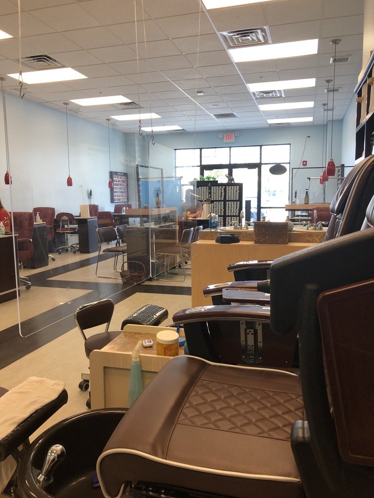 CREATIVE NAIL STUDIO Updated September 2024 10 Photos 2101