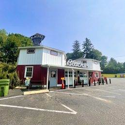 Exterior photo of Blackie's - Cheshire, Connecticut Exterior photo of Blackie's - Cheshire, Connecticut