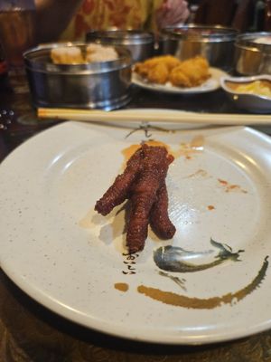 HK Dim Sum by null