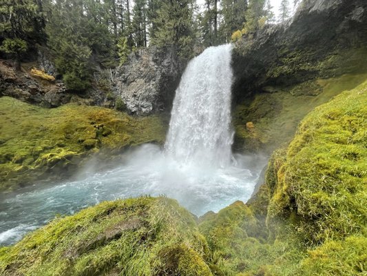 Sahalie Falls by null