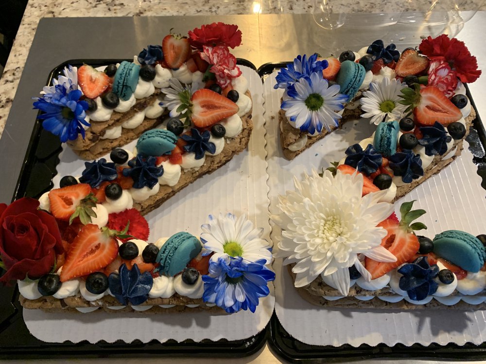 Tasteful Food Artistry Logo