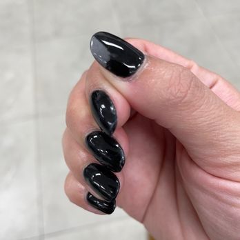 Chic Nails & Lashes - Nail Salons Near Me - Los Angeles, California