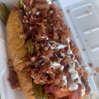 Chomp Gourmet Hot Dogs - Jalapeño Popper Dog - Hot Dogs Near Me - South Haven, Michigan Chomp Gourmet Hot Dogs - Jalapeño Popper Dog - Hot Dogs Near Me - South Haven, Michigan