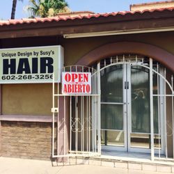 Unique Design by Susy's Hair Salon - Front outside view