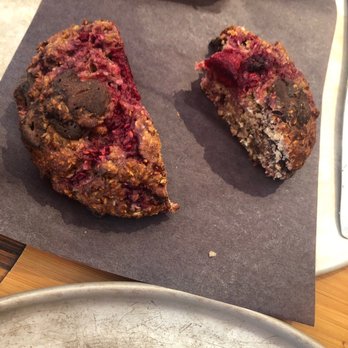La Maison Smith - Boule framboise - Desserts Near Me - Quebec City, Quebec