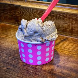 House of Sweets - Brown Butter Bourbon Truffle (small) Brown butter ice cream with salty caramel sauce & brown butter bourbon truffles mixed in.