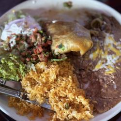 El Tapatio - Combo tres with chimichanga