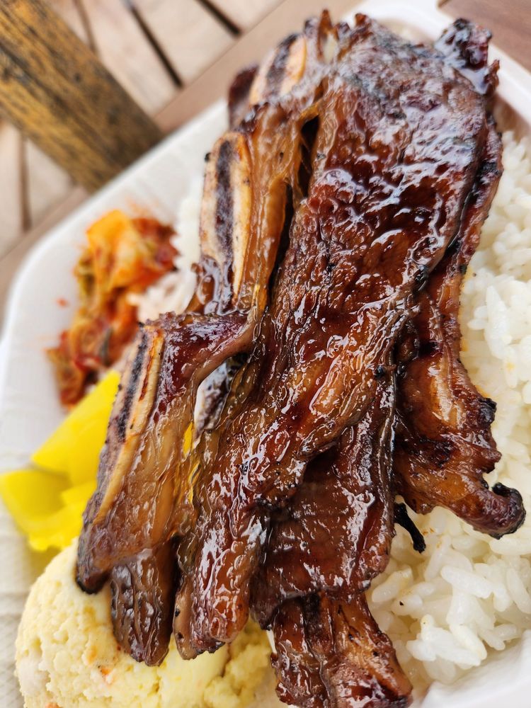 Food from Shaka Shake Bowl