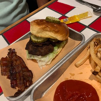 Ray Nathan’s - Burger (smoked bacon on the side) sooo good! - Barbeque Near Me - Gastonia, North Carolina Ray Nathan’s - Burger (smoked bacon on the side) sooo good! - Barbeque Near Me - Gastonia, North Carolina