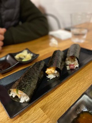 Kinjo Hand Roll Bar by null