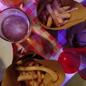 Arnold's - American Near Me - Pistoia, PT
