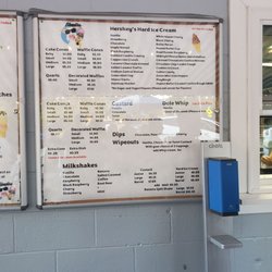 Blondie's Sip-n-Dip - Menu