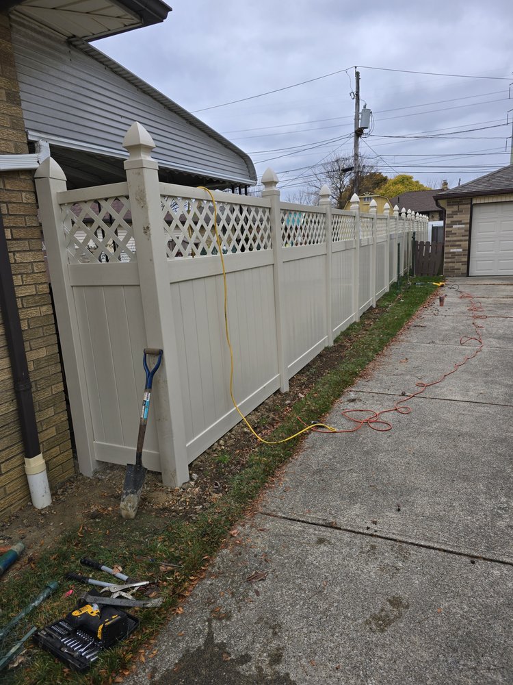 Slide of Wolfdaddy Home Contractors