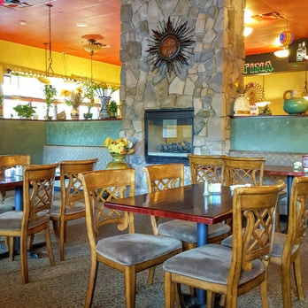 La Burrita - tables and chairs in a restaurant - Mexican Near Me - Grants Pass, Oregon La Burrita - tables and chairs in a restaurant - Mexican Near Me - Grants Pass, Oregon