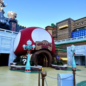Toadstool Cafe - Cafes Near Me - Universal City, California