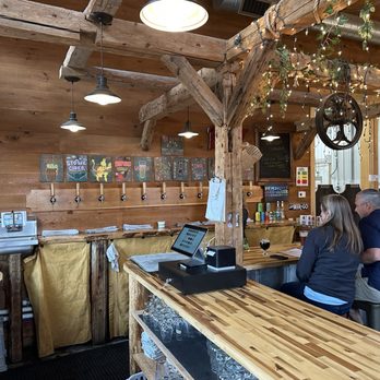 Red Barn Brewing - Bar area - Breweries Near Me - Danville, Vermont Red Barn Brewing - Bar area - Breweries Near Me - Danville, Vermont