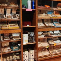 Hellam's Tobacco & Wine Shop