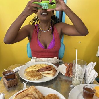 Gringo Café - American Near Me - Rio de Janeiro, RJ