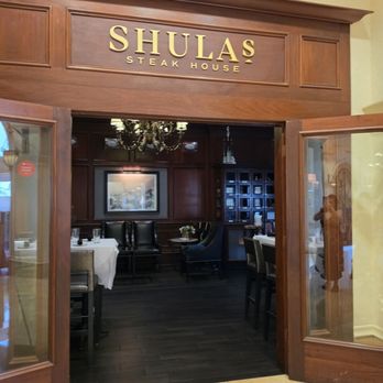 Hilton Naples - Shula's on property - Hotels Near Me - Naples, Florida Hilton Naples - Shula's on property - Hotels Near Me - Naples, Florida