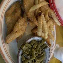 Marcella's Farm to Fork - Fried fish dinner.