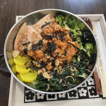 Heart and Seoul Cafe - "Spice-a-roni" with salmon - Cafes Near Me - Roswell, Georgia