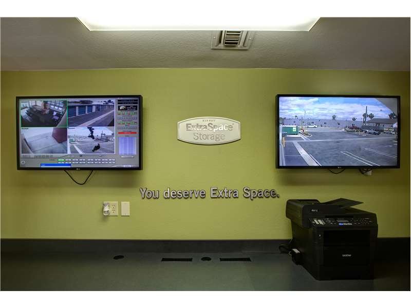 EXTRA SPACE STORAGE Updated September 2024 20 Photos & 39 Reviews