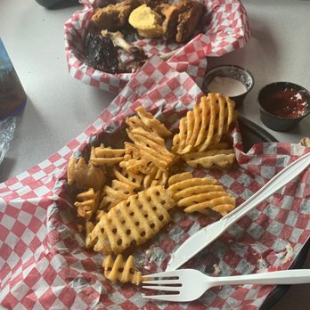 Tail O'the Pup - Sampler and got the cod sandwich it was so good i swallowed it WHOLE! - Barbeque Near Me - Ray Brook, New York Tail O'the Pup - Sampler and got the cod sandwich it was so good i swallowed it WHOLE! - Barbeque Near Me - Ray Brook, New York