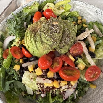 Mendocino Farms - Avocado & Quinoa Superfood Ensalada - Salad Near Me - Roseville, California Mendocino Farms - Avocado & Quinoa Superfood Ensalada - Salad Near Me - Roseville, California