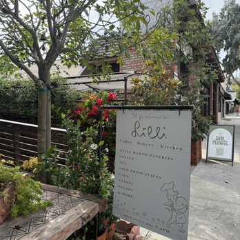 Il Giardino di Lilli - Outside - Coffee & Tea Near Me - San Diego, California Il Giardino di Lilli - Outside - Coffee & Tea Near Me - San Diego, California