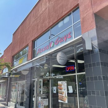 Pizza Guys - Exterior of Pizza Guys in Berkeley. - Chicken Wings Near Me - Berkeley, California