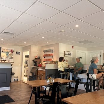 Reds Breakfast & Lunch - Breakfast & Brunch Near Me - Pawcatuck, Connecticut Reds Breakfast & Lunch - Breakfast & Brunch Near Me - Pawcatuck, Connecticut