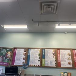 Tropical Smoothie Cafe