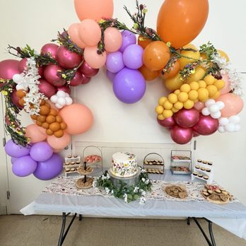 Wow Factor Moments - Balloon Services Near Me
