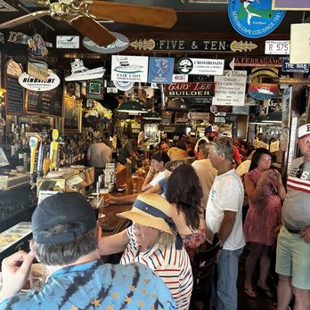 Land Ho - Bars Near Me - Orleans, Massachusetts
