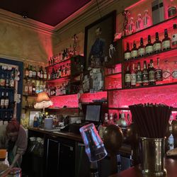 Arthur Mayne - Upstairs bar