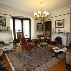 The Grand Dutchess - Parlor Room