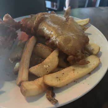 Flanagans Irish Pub - Fish And Chips Dinner - New American Near Me - Dunedin, Florida
