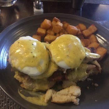 Lattitude Restaurant - Desserts Near Me - West Springfield, Massachusetts