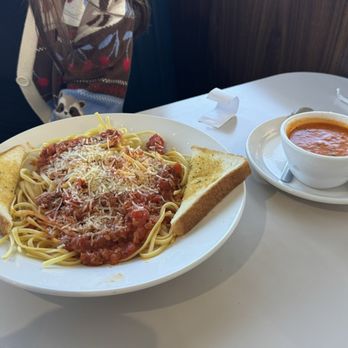 Butter Smith Kitchen & Pies - Pasta & Meat Sauce - New American Near Me - El Paso, Texas Butter Smith Kitchen & Pies - Pasta & Meat Sauce - New American Near Me - El Paso, Texas
