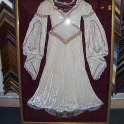 Sierra Hills Framing - Full size renaissance style wedding dress. We love framing your memories.