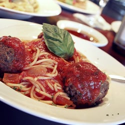 Woodstone Bar & Grill