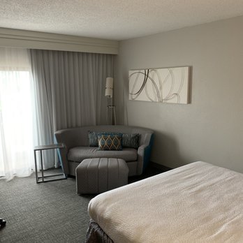 Courtyard Montgomery - King size room. - Hotels Near Me - Montgomery, Alabama Courtyard Montgomery - King size room. - Hotels Near Me - Montgomery, Alabama