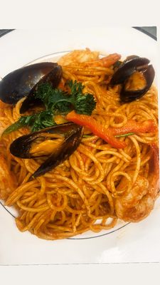 Bon Bagay Restaurant Chinese/Caribbean by null