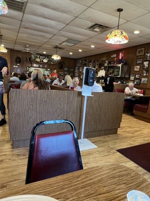 Clanton's Cafe by null