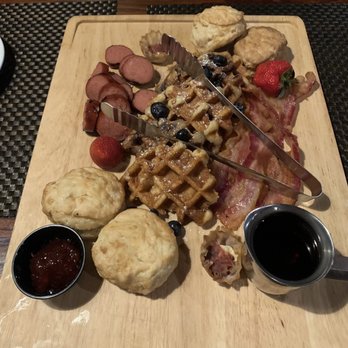 Churchill's - Brunch board - Pubs Near Me - Savannah, Georgia Churchill's - Brunch board - Pubs Near Me - Savannah, Georgia
