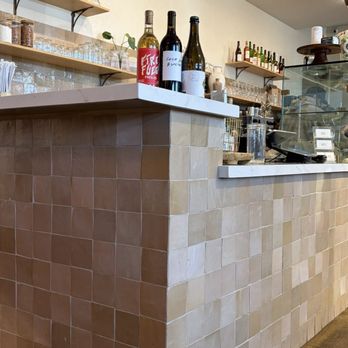 Eat Real Cafe - Cafes Near Me - Newhall, California Eat Real Cafe - Cafes Near Me - Newhall, California
