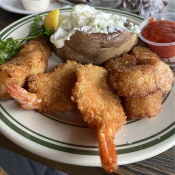 Old Tony's - Combination plate with shrimp, fish, scallops - Seafood Near Me - Redondo Beach, California Old Tony's - Combination plate with shrimp, fish, scallops - Seafood Near Me - Redondo Beach, California