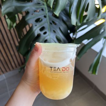 Tea Do Fairfax - Lychee green tea with lychee jelly - Bubble Tea Near Me - Fairfax, Virginia Tea Do Fairfax - Lychee green tea with lychee jelly - Bubble Tea Near Me - Fairfax, Virginia